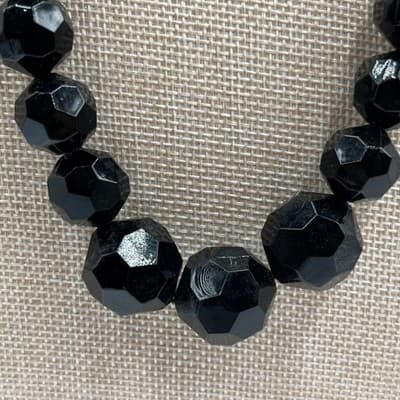 Vintage Black Faceted Graduated Bead Necklace Classic Elegant 24" Strand Jewelry - Thumbnail 3