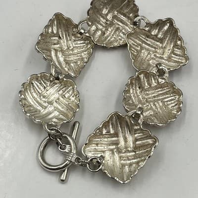 Vintage Silver Tone Woven Love Knot Link Bracelet with Toggle Clasp Classic - Thumbnail 5