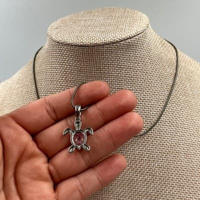 Vintage Silver Tone Sea Turtle Pendant Necklace Pink Faceted Crystal Snake Chain - Thumbnail 5