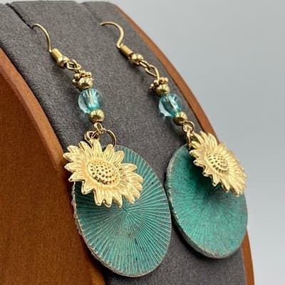 Vintage Boho Verdigris Patina Sunflower Drop Earring – Teal & Gold Floral Dangle - Thumbnail 3