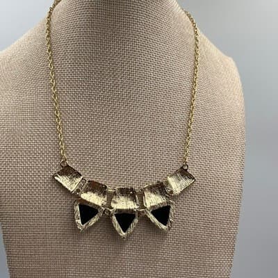 VTG Gold Tone Geometric Bib Necklace Black Triangle Statement Pendant Fashion - Thumbnail 5