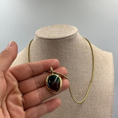 Laura Scott Gold Tone Snake Chain Necklace Green Maroon Enamel Floral Pendant - Thumbnail 5