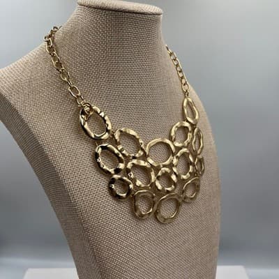 VTG Gold Textured Oval Link Bib Necklace Statement Collar Jewelry Bold Boho Chic - Thumbnail 4
