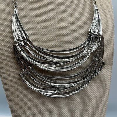 VTG Silver Tone Multi Strand Crescent Bib Necklace Etched Tribal Statement Piece - Thumbnail 7