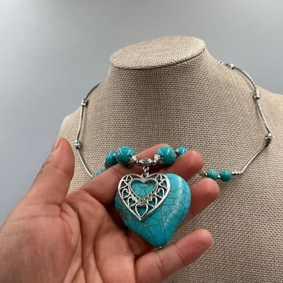 VTG Boho Turquoise Howlite Heart Pendant Necklace Silver Tone Beaded Statement - Thumbnail 6
