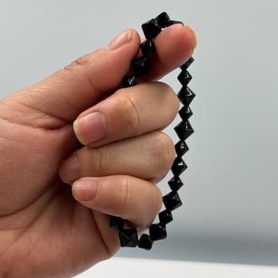 Vintage Black Bead Stretch Bracelet - Modern Bicone Faceted Bead Jewelry Gift - Thumbnail 4