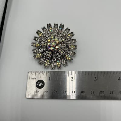 VTG Set of 4 Vintage Silver Tone Rhinestone Brooches Floral Star Burst Jewelry - Thumbnail 9