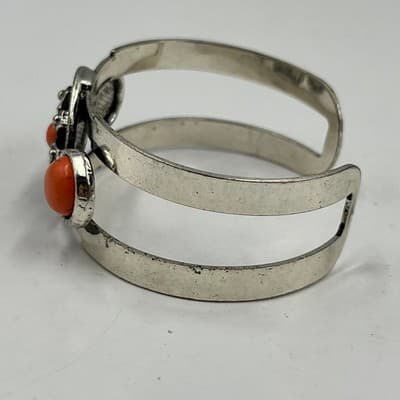 VTG Western Southwestern Silver Tone Cuff Bracelet Faux Coral Orange Sunburst - Thumbnail 5