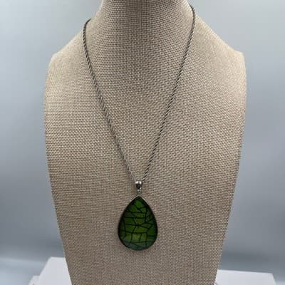 Vintage Green Mosaic Teardrop Pendant Necklace Silver Tone Rope Chain Boho Art - Thumbnail 2