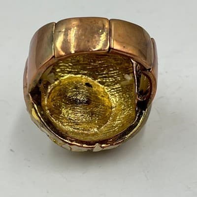 Vintage Cream Enamel Floral Cocktail Ring with Large Sparkling Crystal Center - Thumbnail 4