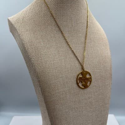 VTG Personalized Gold Anne Name Necklace Butterfly Circle Pendant Custom Jewelry - Thumbnail 6