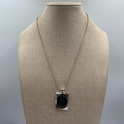 Kenneth Cole Silver Tone Marquise Purple Glass Crystal Statement Necklace Mesh - Thumbnail 2