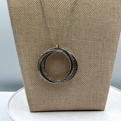 Vintage Silver Tone Interlocking Circles Pendant Necklace Clear Crystal Accents
