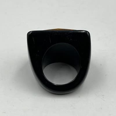 Vintage Chunky Black Acrylic Lucite Cocktail Ring Tiger Stripe Square Faceted - Thumbnail 4