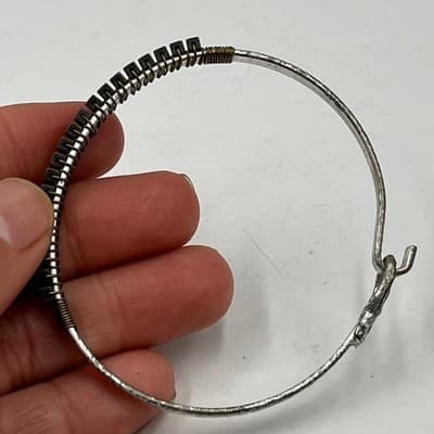 Vintage Artisan Hammered Silver Bangle Bracelet Wire Wrapped Boho Bead Statement - Thumbnail 5