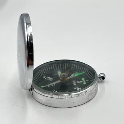 Vintage Japan Silver Tone Pocket Compass Hunting Style Hinged Lid Monogram "D" - Thumbnail 6