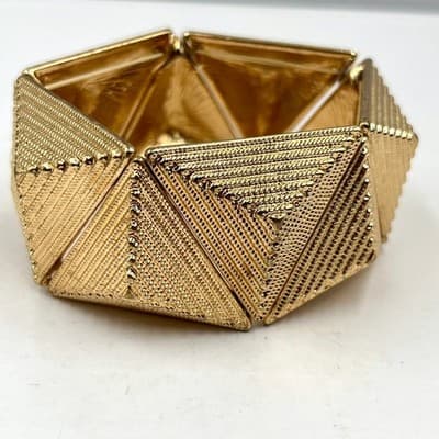 Vintage Geometric Gold Tone Textured Triangle Panel Stretch Cuff Bracelet Chic