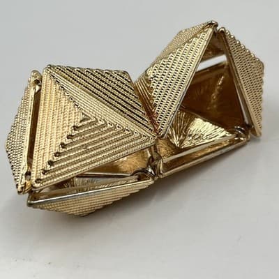 Vintage Geometric Gold Tone Textured Triangle Panel Stretch Cuff Bracelet Chic - Thumbnail 6
