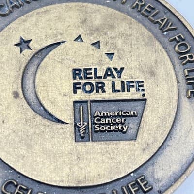 2012 American Cancer Society Relay For Life Medal Celebrate Remember Fight Back - Thumbnail 2