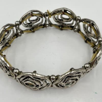 VTG Silver Tone Stretch Bracelet Set 3 Pc Geometric Rosette Rhinestone Stackable - Thumbnail 3