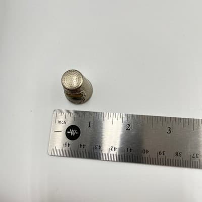 Vintage Berlin Brandenburg Gate Silver Tone Collectible Thimble Travel Souvenir - Thumbnail 6