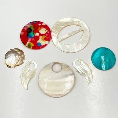 7pc Natural Mother of Pearl Jewelry Set - Carved Wing, Scallop, & Painted Shells