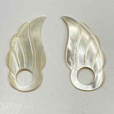 7pc Natural Mother of Pearl Jewelry Set - Carved Wing, Scallop, & Painted Shells - Thumbnail 14
