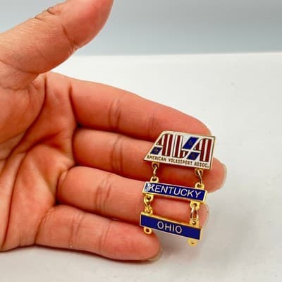 Vintage AVA American Volkssport Assoc Pin Kentucky Ohio State Dangle Medal Gold - Thumbnail 4