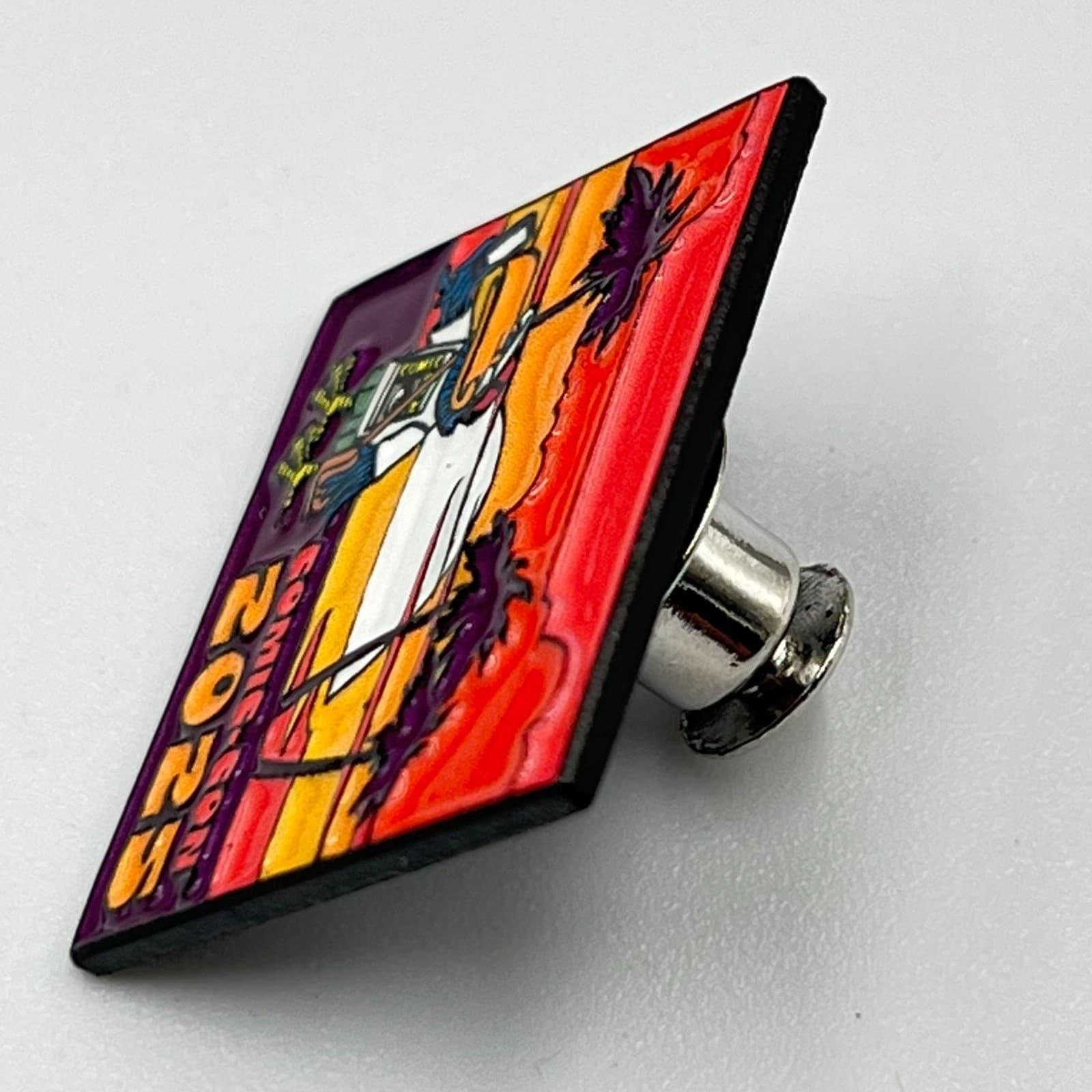 Comic-Con 2025 SDCC Toucan Sunset Enamel Pin Souvenir Retro Pop Art Style - Thumbnail 3