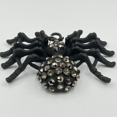 Large Black Spider Pendant Rhinestone Gothic Halloween Statement Jewelry Charm - Thumbnail 2