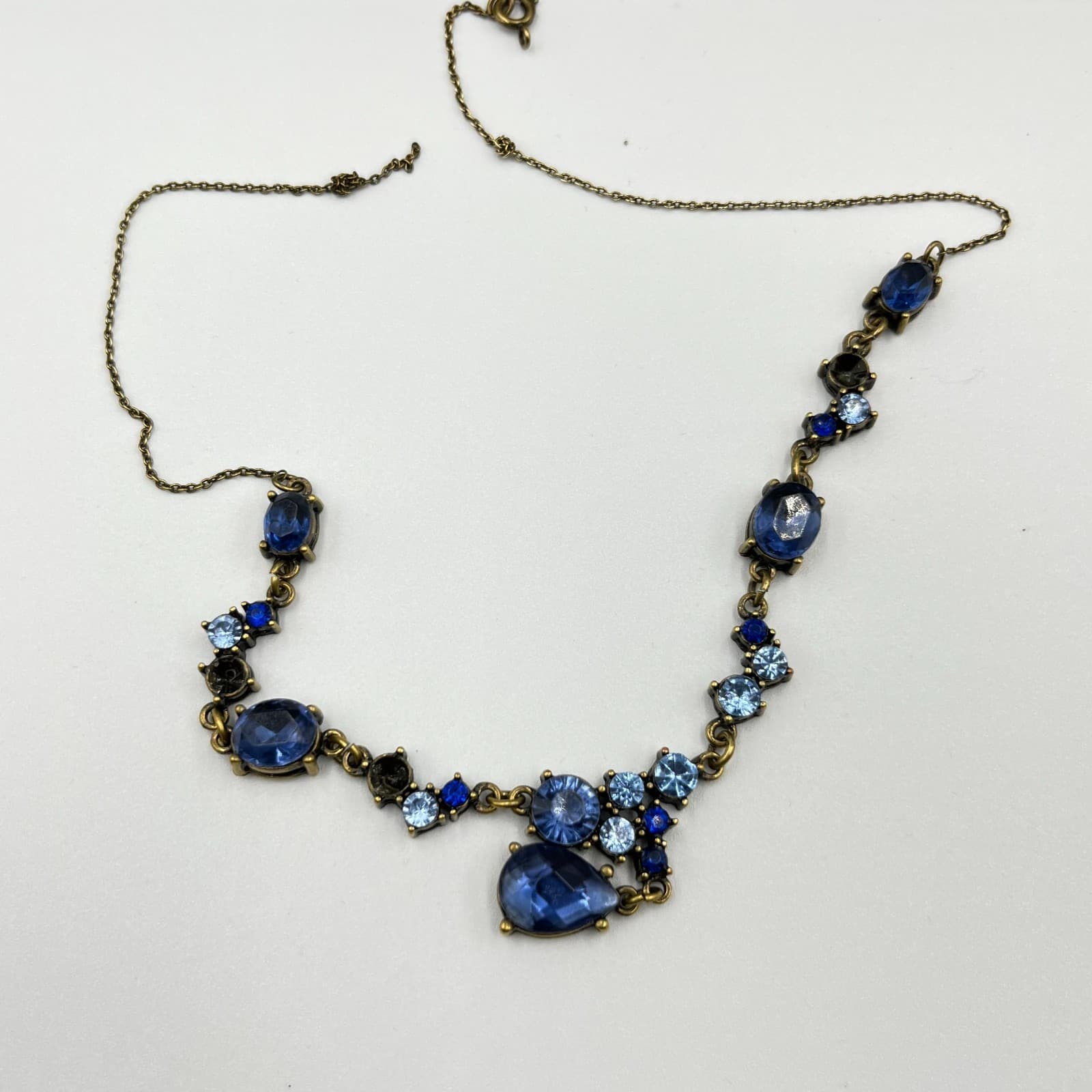 Vintage Jewelry Repair Lot Sapphire Blue Necklace Black Rhinestone Brooches Set - Thumbnail 7
