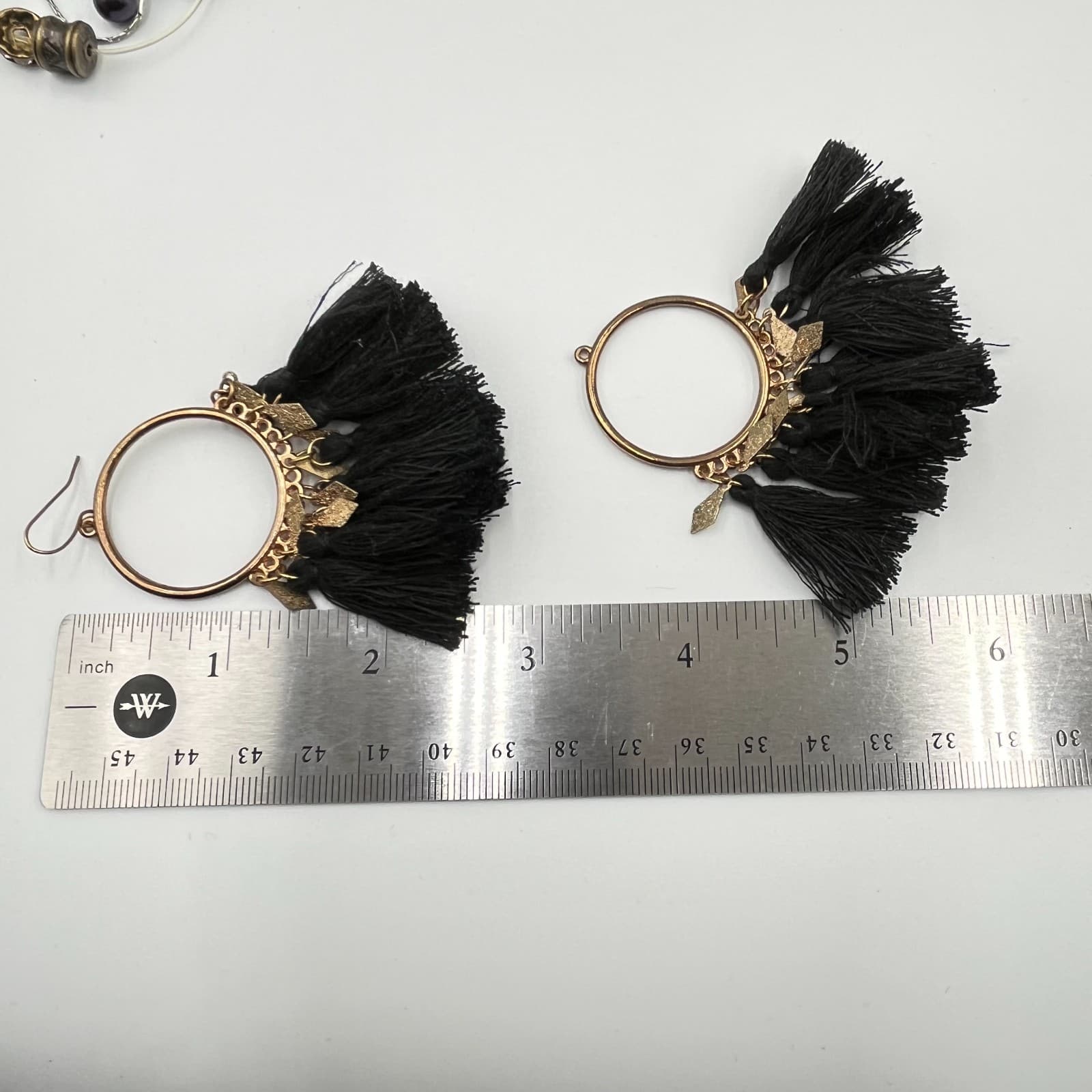 Mixed Vintage Jewelry Repair Lot - Tassel Earrings, Coin Bracelet, Pearl Chain - Thumbnail 2