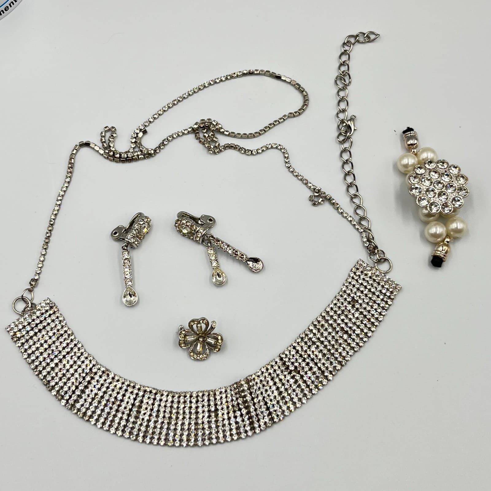 VTG Silver Rhinestone Choker Set, Faux Pearl Clip-On Earrings & Clover Brooch