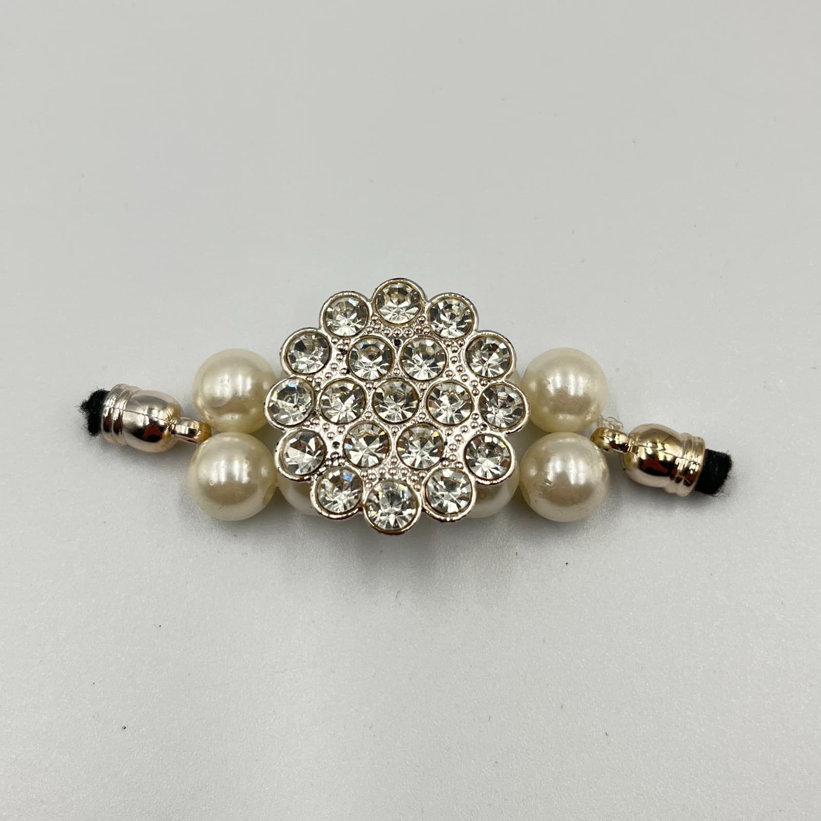 VTG Silver Rhinestone Choker Set, Faux Pearl Clip-On Earrings & Clover Brooch - Thumbnail 2