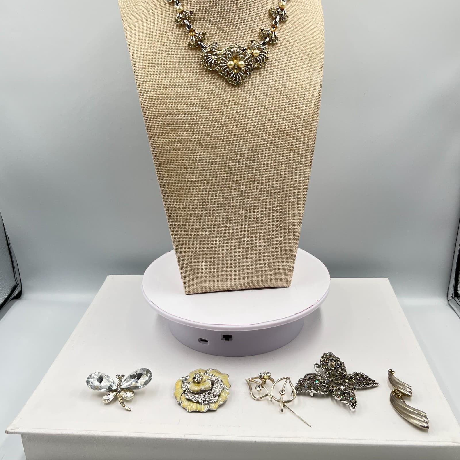 Vintage Silver Tone Jewelry Lot: Pearl Statement Necklace & 5 Designer Brooches