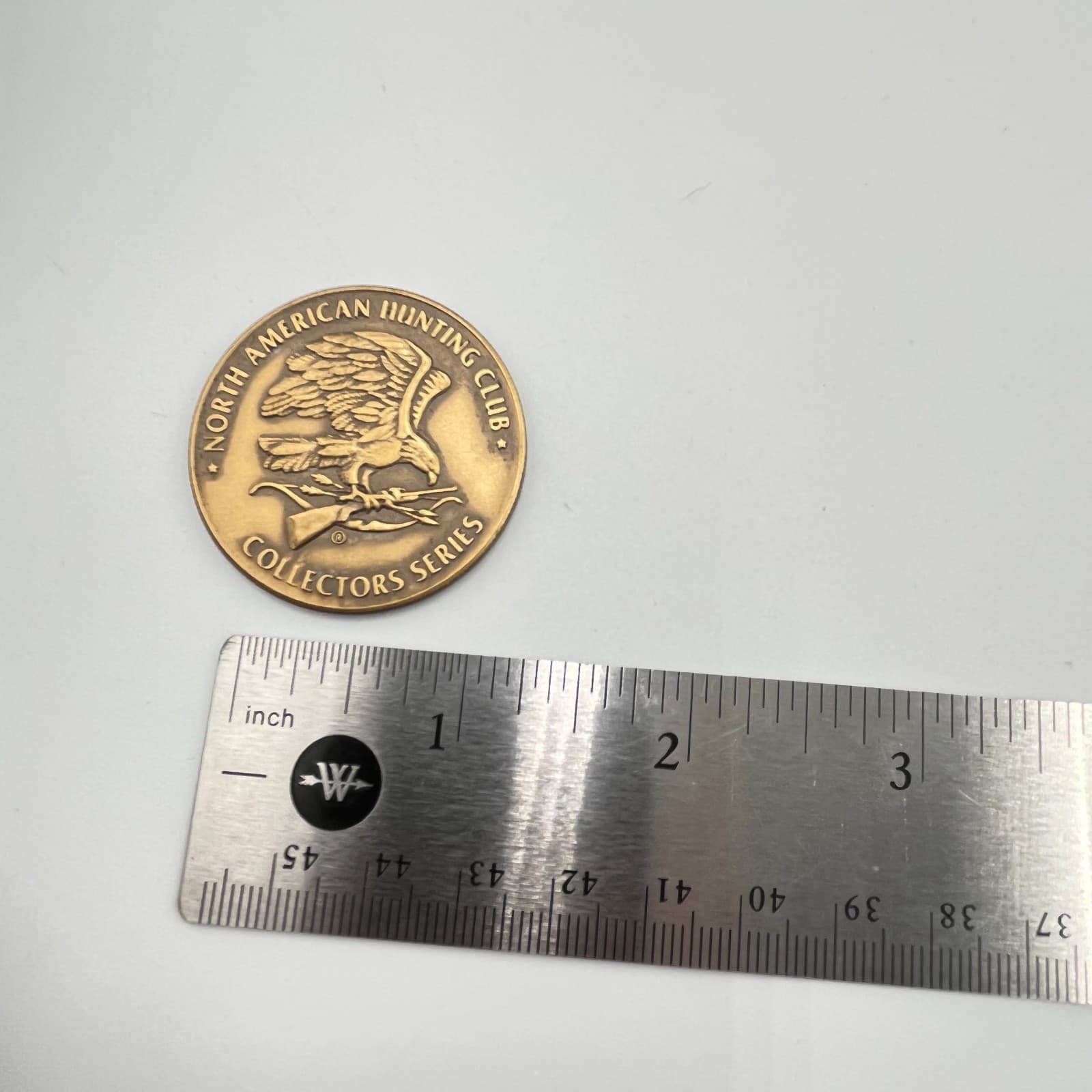 VTG North American Hunting Club Black Bear Collector Medallion Series 01 Coin - Thumbnail 5