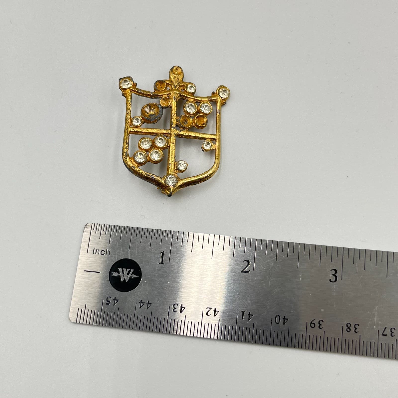 Vintage Retro Estate Brooch Set Jesus Head Crest Floral Peridot Rhinestone Gold - Thumbnail 3