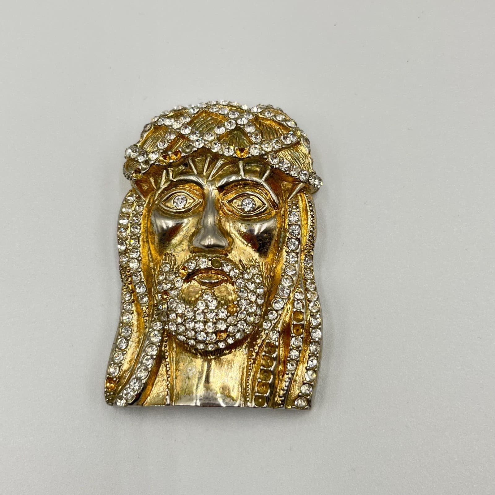 Vintage Retro Estate Brooch Set Jesus Head Crest Floral Peridot Rhinestone Gold - Thumbnail 4