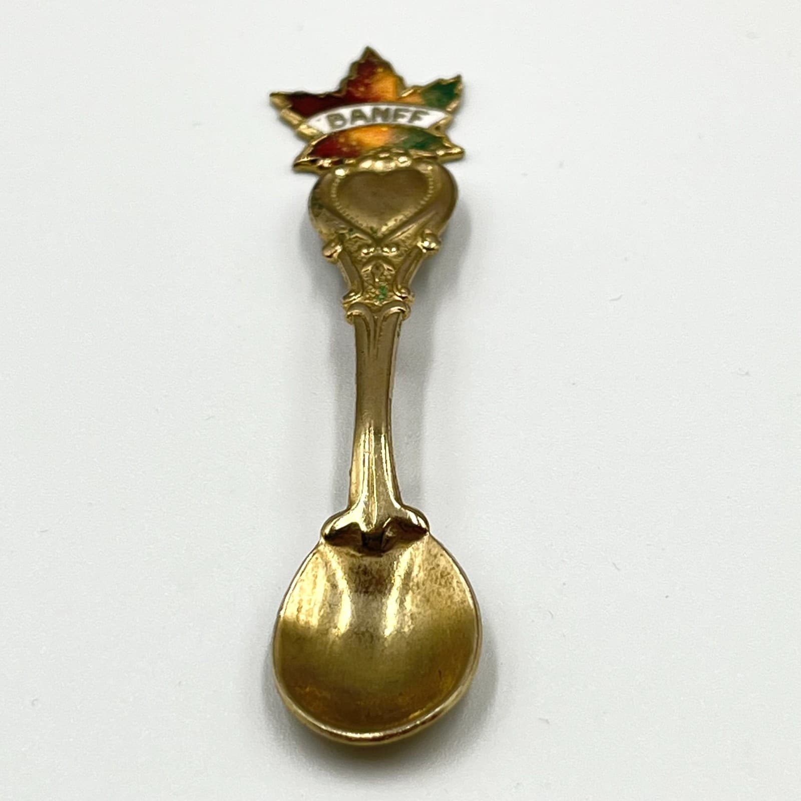Vintage Banff Canada Souvenir Spoon Brooch Gold Tone Enamel Maple Leaf Heart Pin - Thumbnail 3
