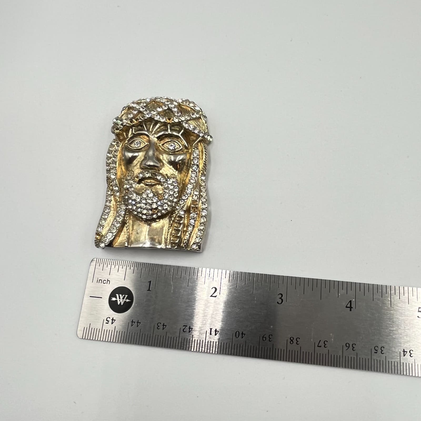 Vintage Retro Estate Brooch Set Jesus Head Crest Floral Peridot Rhinestone Gold - Thumbnail 5