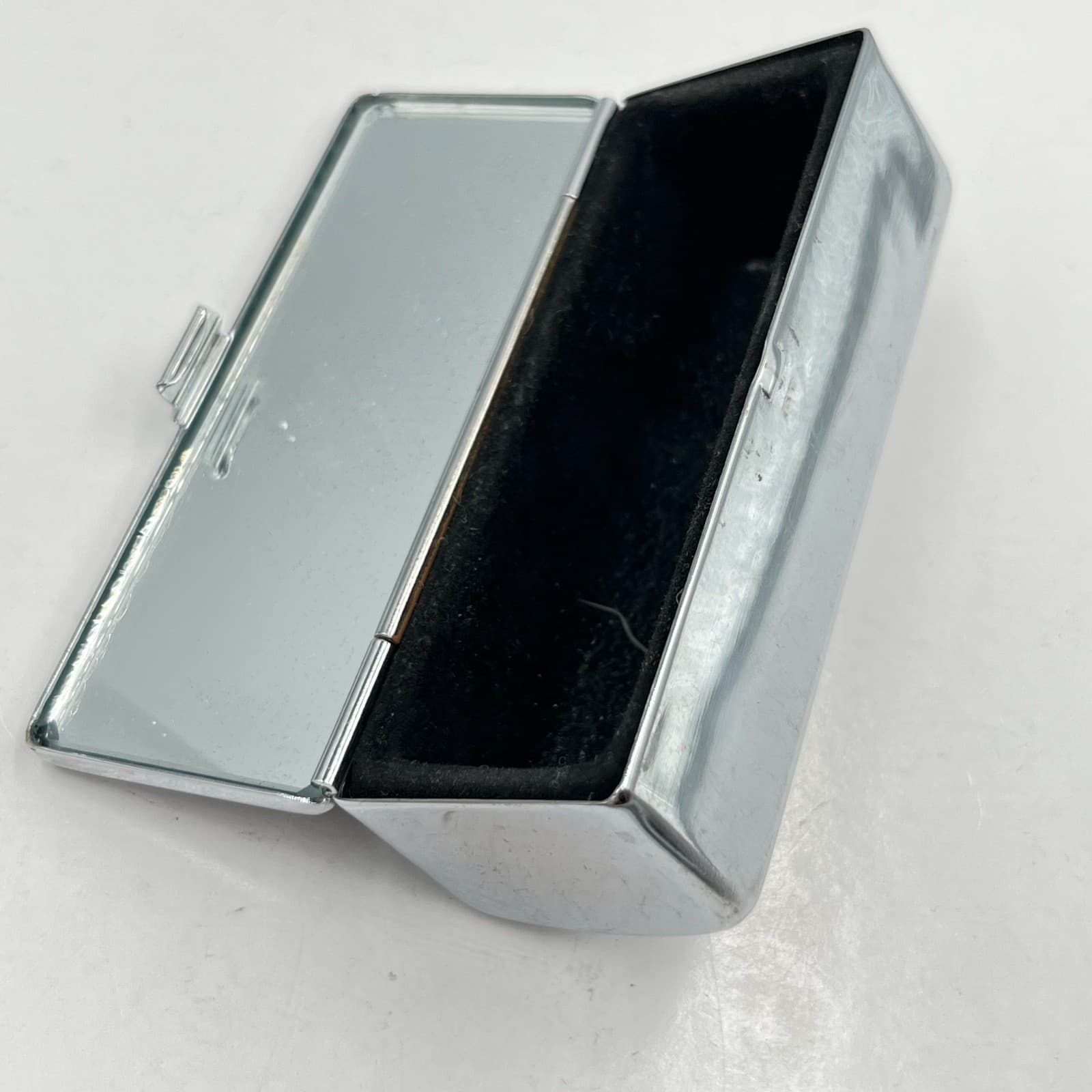 VTG Silver Filigree Rectangular Jewelry Box Retro Footed Trinket Case Red Velvet - Thumbnail 2