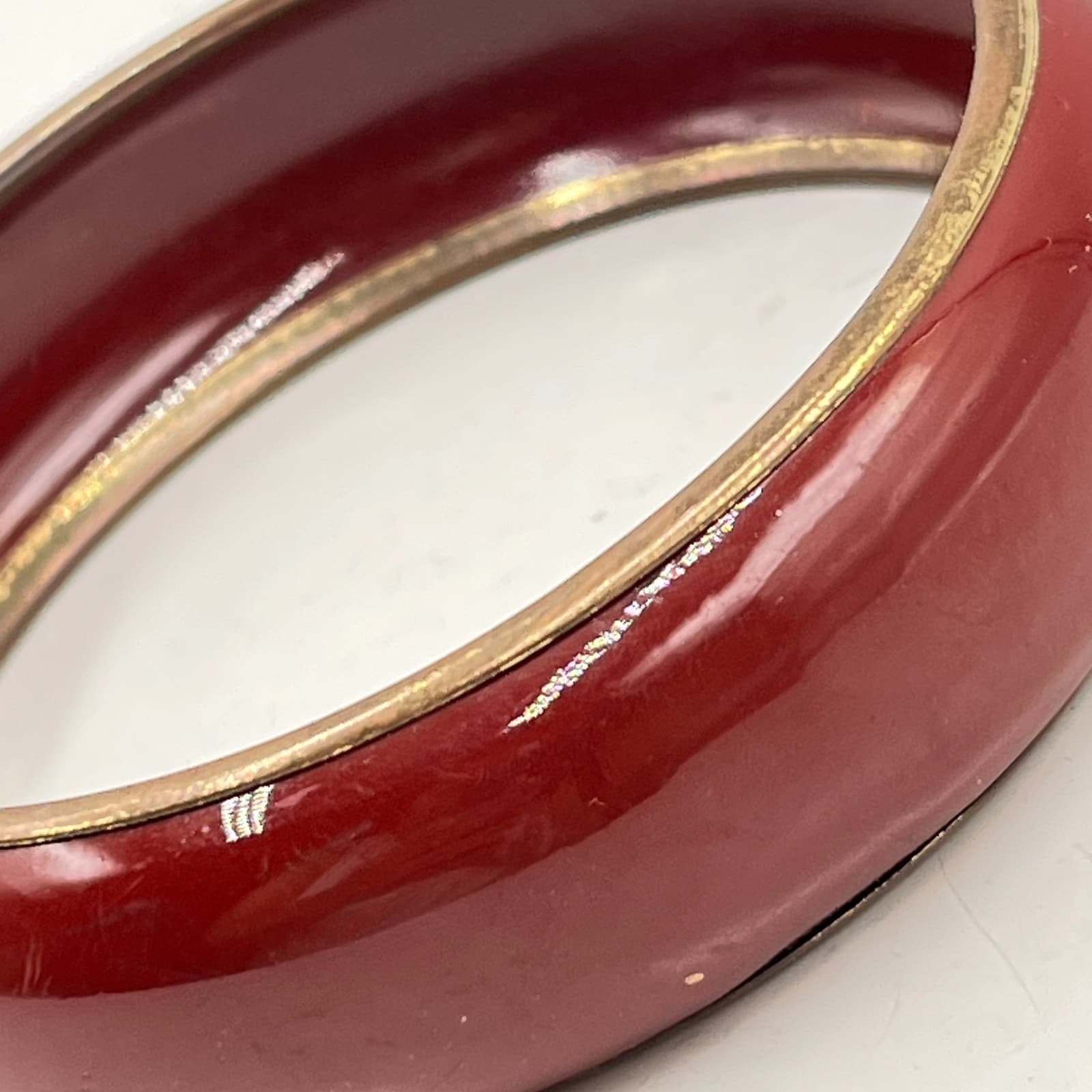 Vintage Retro Deep Red Enamel Bangle Bracelet Gold Tone Trim Minimalist Boho - Thumbnail 3