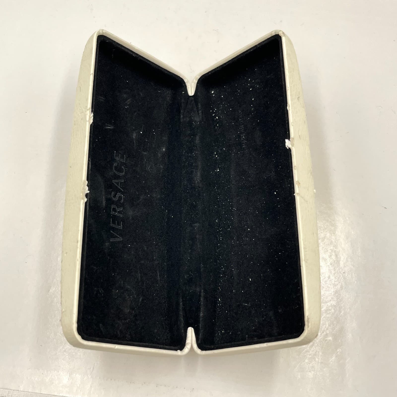 Versace Designer Glasses Case White Faux Leather Hard Shell Eyewear Storage - Thumbnail 4