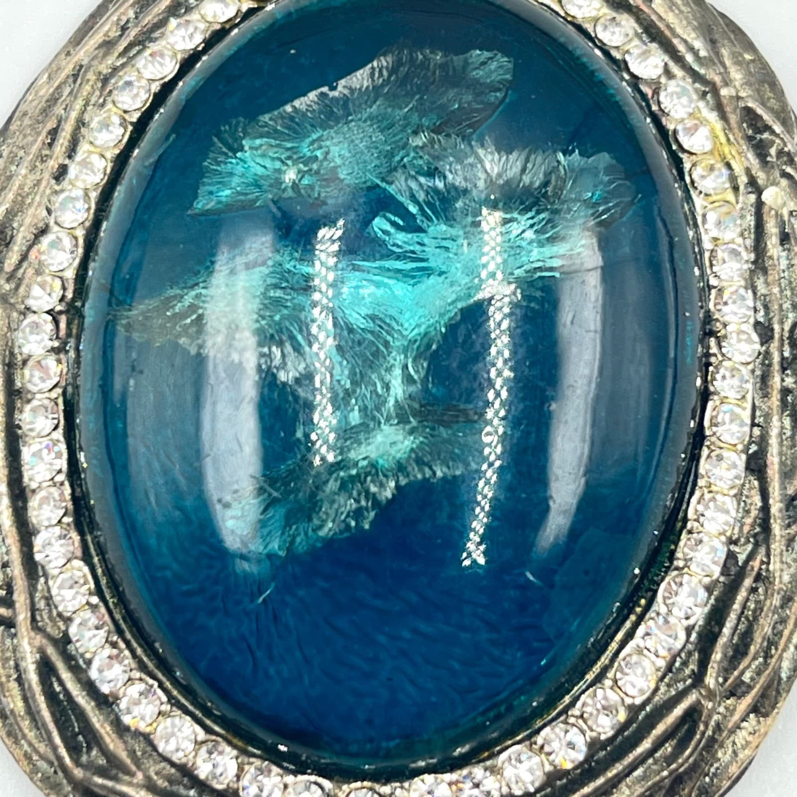Vintage Retro Silver Tone Blue Foil Art Glass Cabochon Rhinestone Halo Pendant - Thumbnail 5