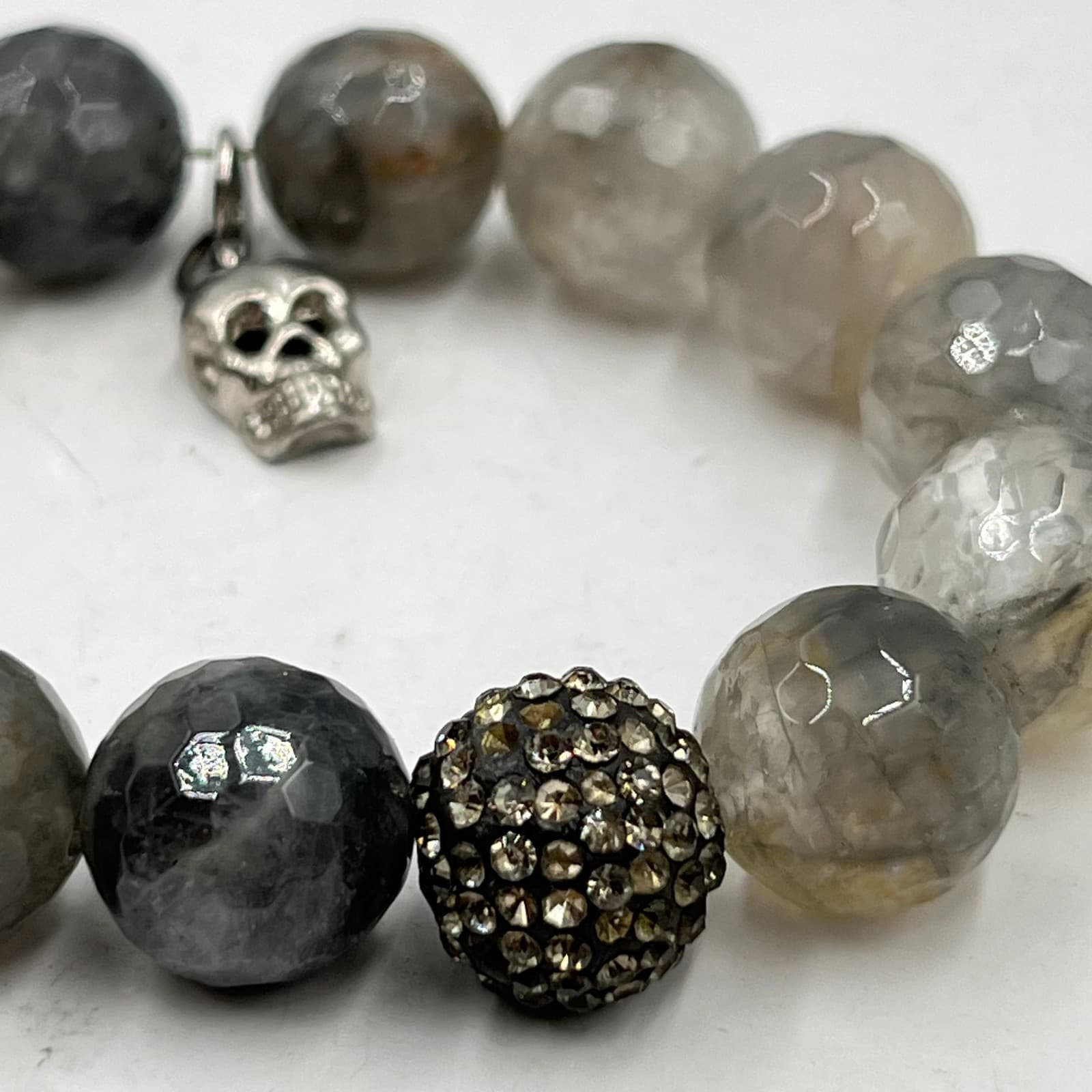 Vintage Gothic Skull Charm Stretch Bracelet Gray Agate Style Beads Rhinestone - Thumbnail 3