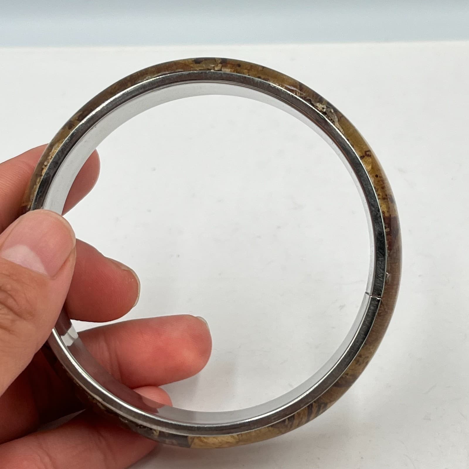 VTG Boho Faux Burl Wood & Silver Tone Bangle Bracelet Retro Statement Classic - Thumbnail 5