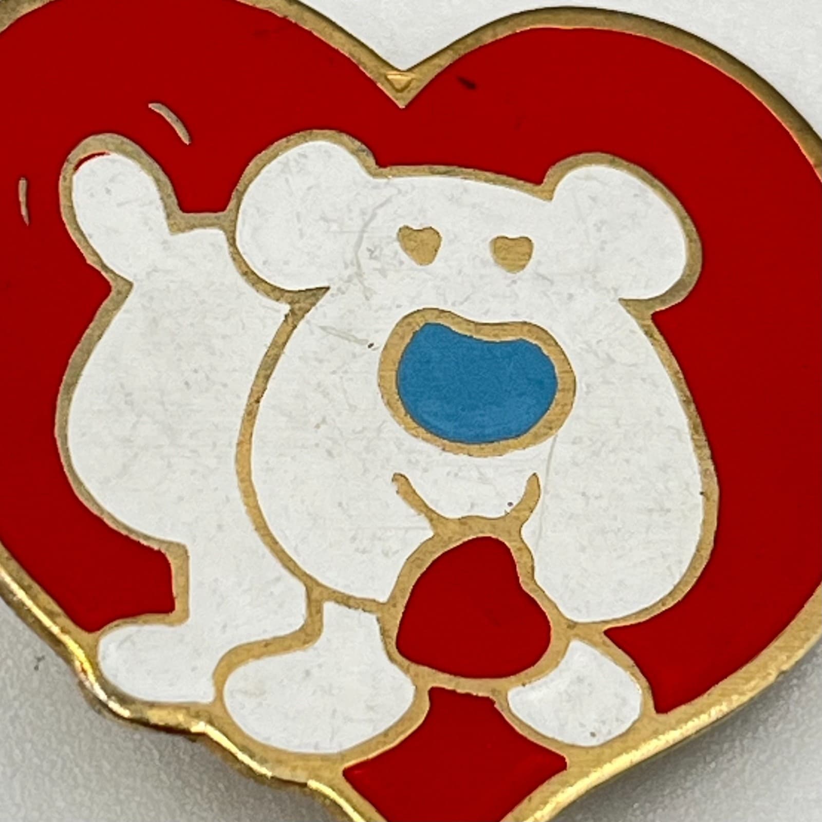 Vintage 1979 Ziggy Heart Enamel Pin Retro Gold Tone Red White Bear Brooch - Thumbnail 2