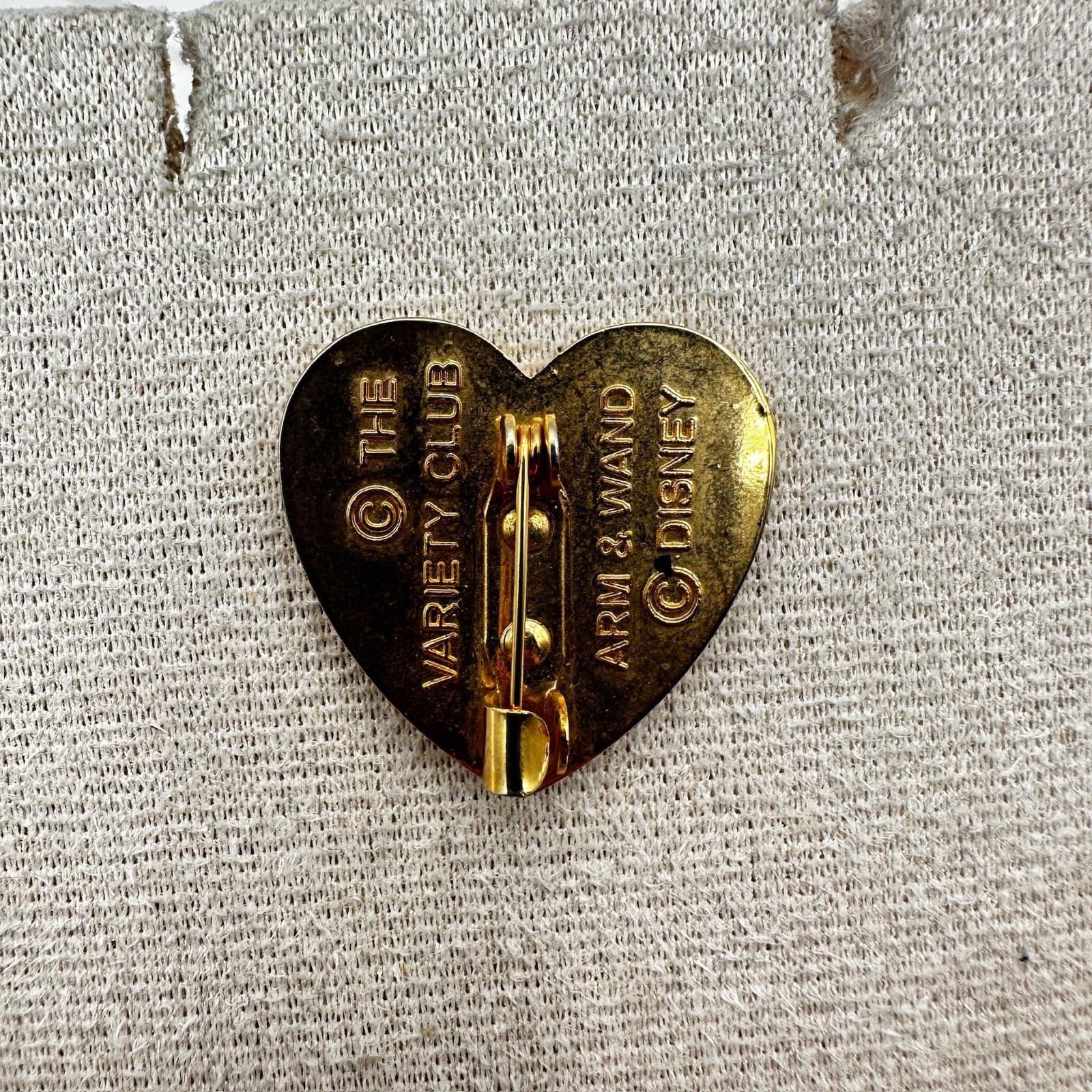 Vintage Disney Arm & Wand Heart-Shaped Gold-Toned Classic Charity Lapel Pin - Thumbnail 5
