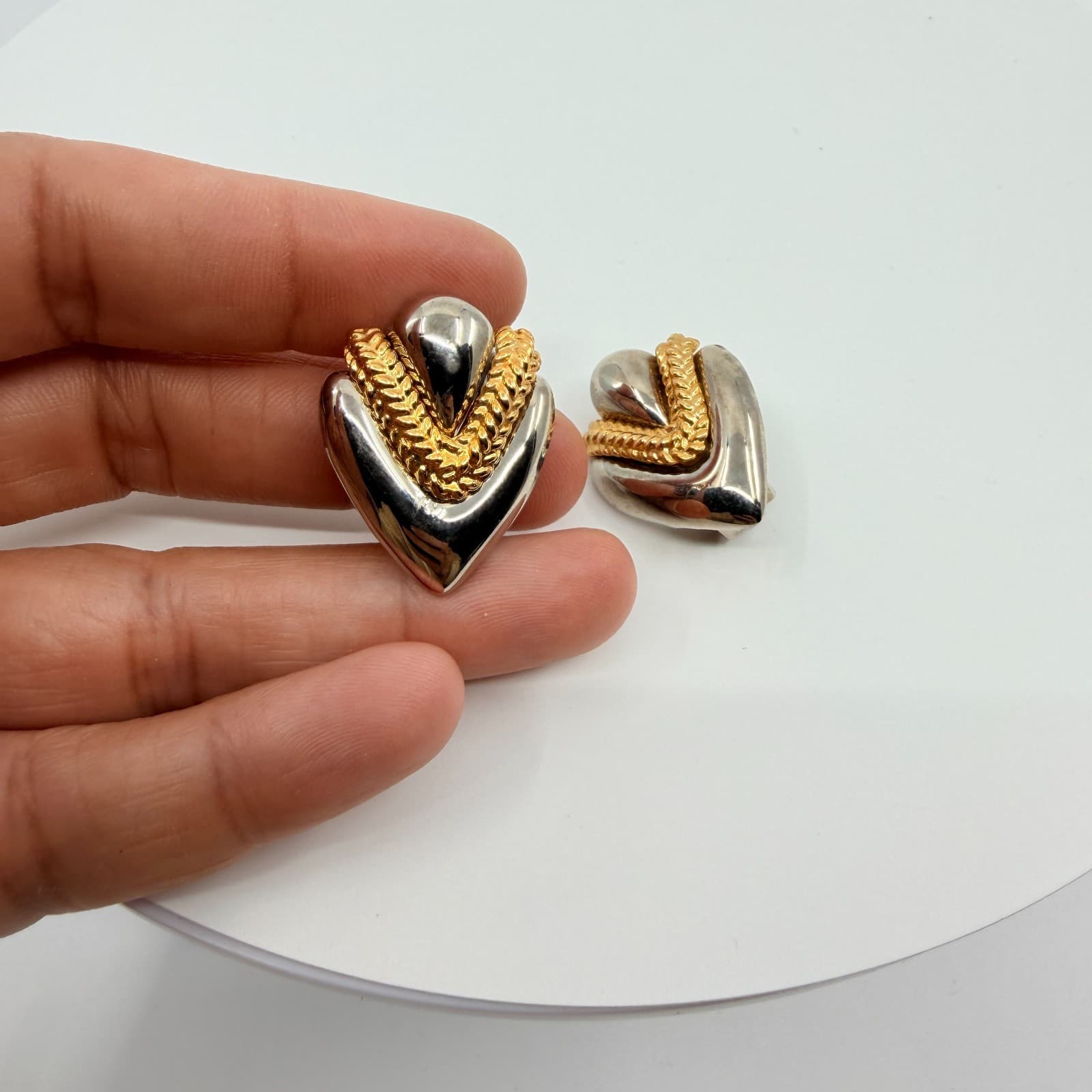 Earrings Vintage Two Tone Gold Silver Tone Heart Clip On Chunky Statement Ribbon - Thumbnail 5