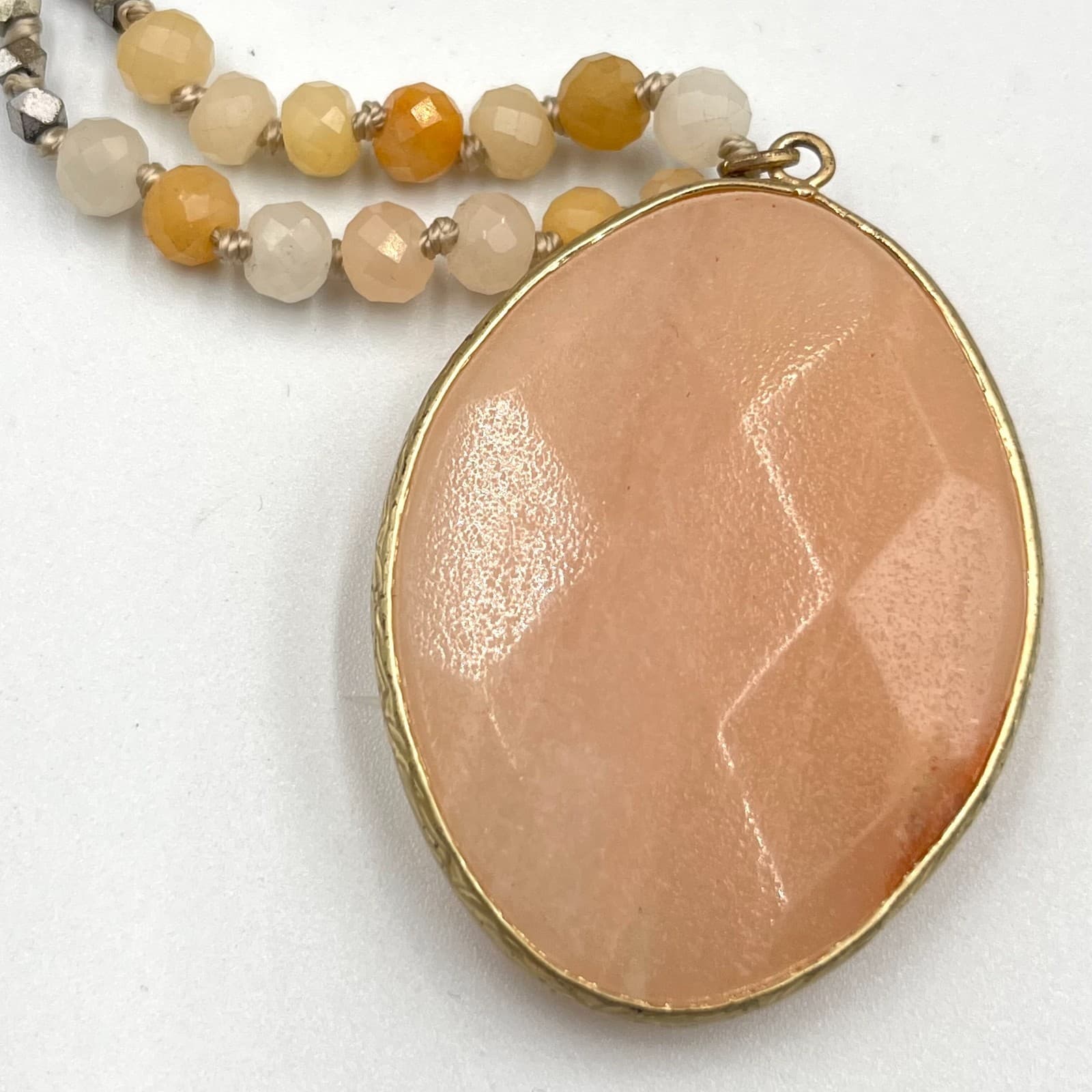 Boho Chic Peach Druzy Faux Suede Long Pendant Necklace Earth Tones Retro Style - Thumbnail 3